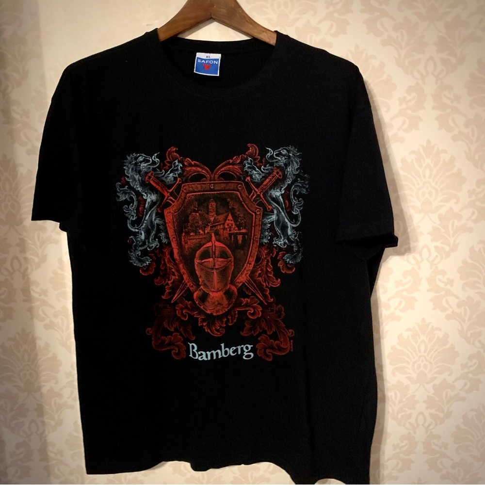 Unisex XL t-shirt from Germany, new with tag